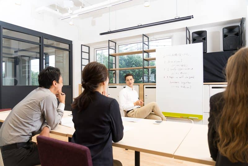 How to start your career with <strong>Alpha CRC translation internships in the UK</strong>